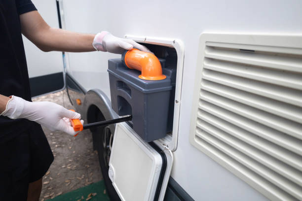 Best Portable bathroom rental  in Kenai, AK